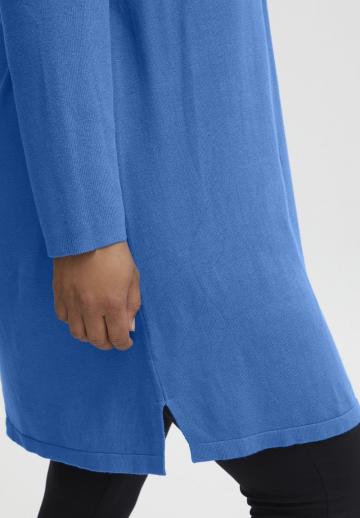 Вязаное платье