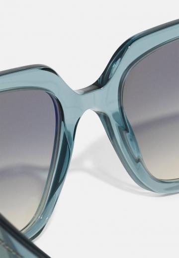 Солнечные очки