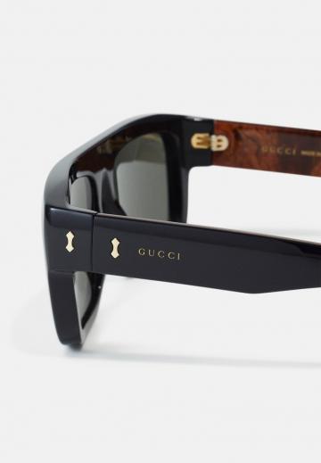 Солнечные очки