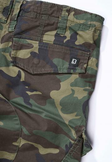 Брюки с накладными карманами