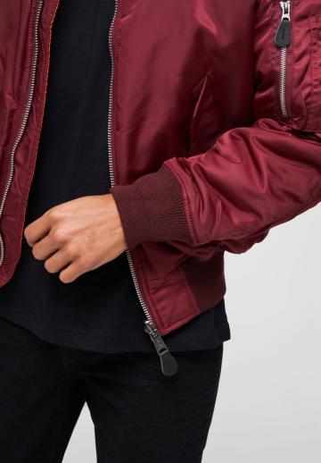 Куртка бомбер