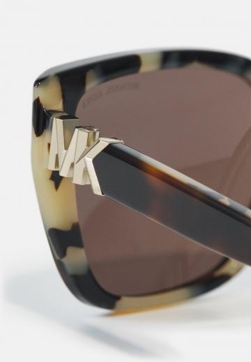 Солнечные очки