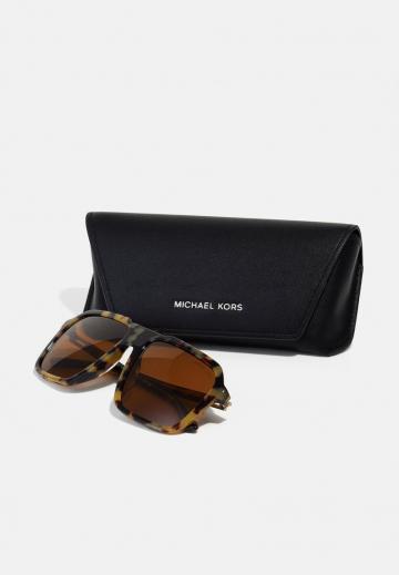 Солнечные очки