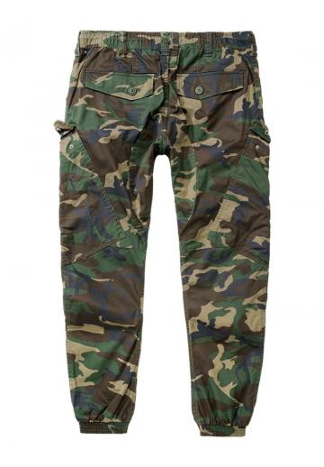 Брюки с накладными карманами