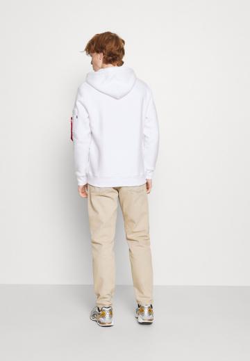 Пуловер с капюшоном