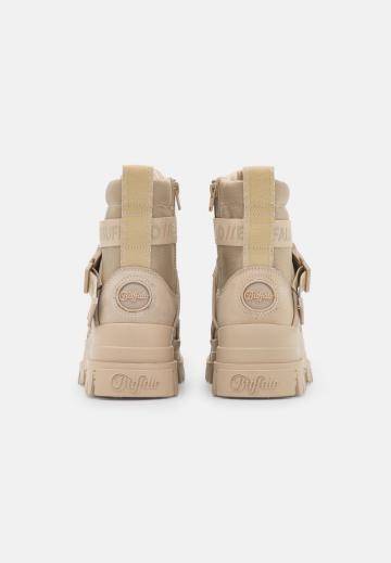 Походные сапоги