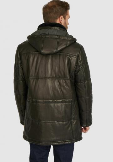 Короткое пальто