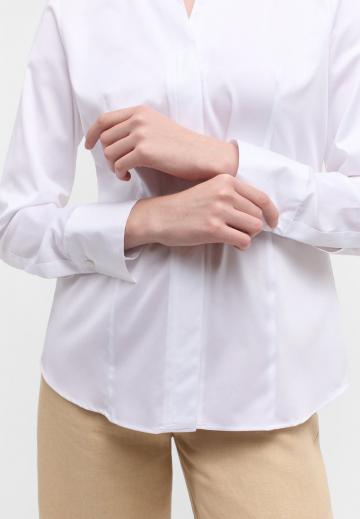 Атласная блузка