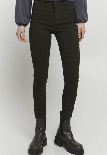 Узкие брюки
