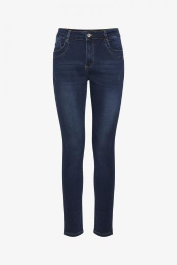 Узкие джинсы