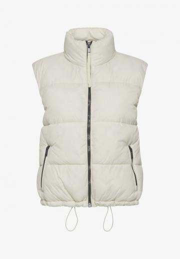 Пуховой жилет