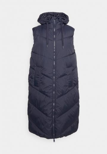 Пуховой жилет