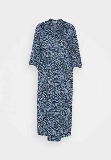 Длинное платье