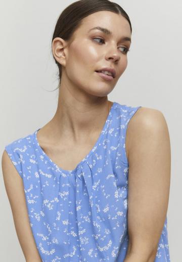 Блузка без рукавов