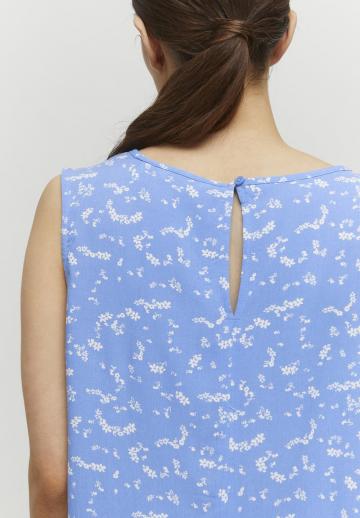 Блузка без рукавов