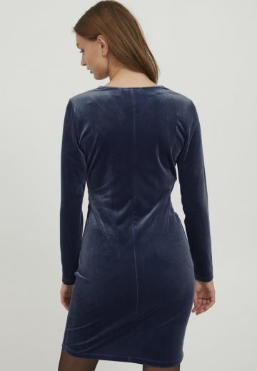 Платье футляр