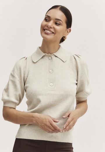 Пуловер с воротником поло
