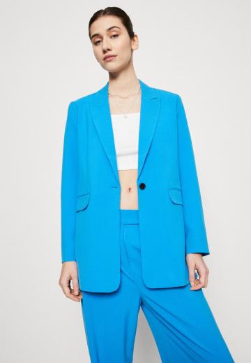 Длинный блейзер