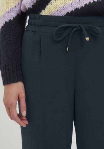 Прямые брюки