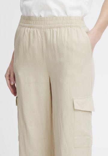 Брюки с накладными карманами