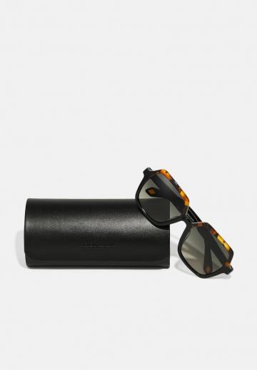 Солнечные очки