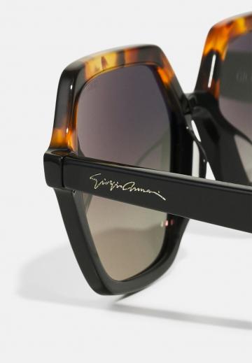 Солнечные очки