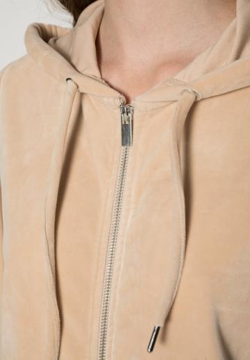 Спортивная куртка