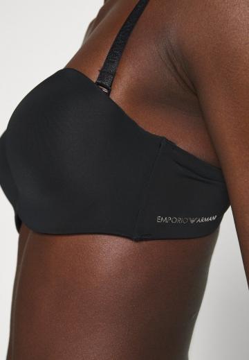 Бюстгальтер без бретелек