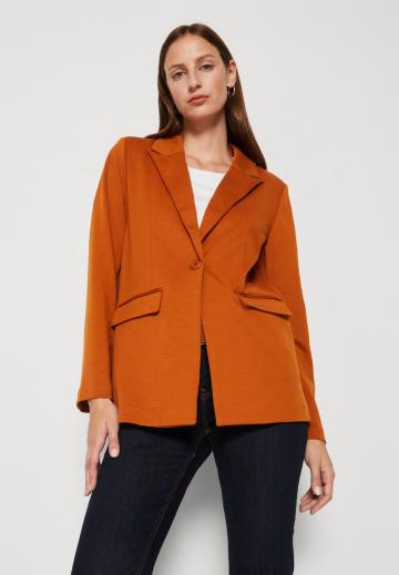 Длинный блейзер