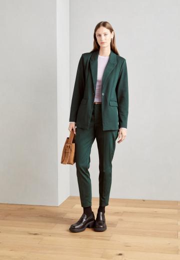 Длинный блейзер