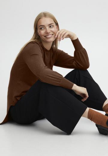 Пуловер с капюшоном