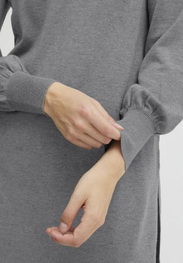 Пуловер с капюшоном