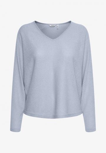 Пуловер с вырезом V