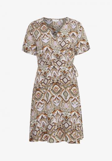 Короткое платье