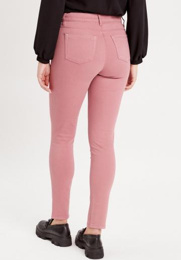 Узкие джинсы