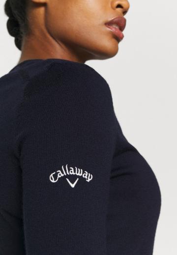 Пуловер с вырезом V