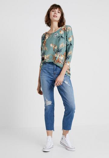 Майка с рукавом три четверти