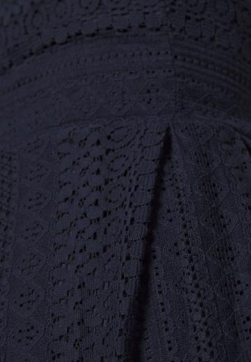 Короткое платье