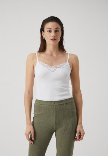 Топ на бретельках