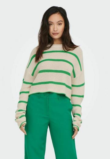 Пуловер в полоску