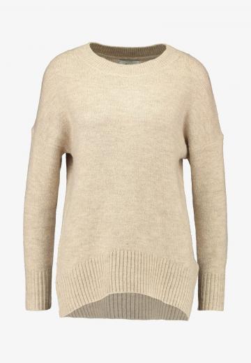 Длинный пуловер