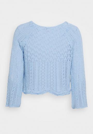 Пуловер с рукавом три четверти