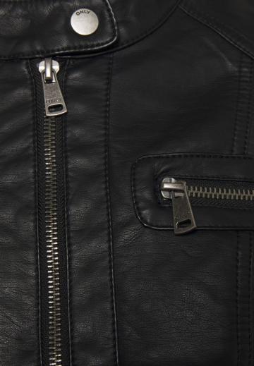 Байкерская куртка