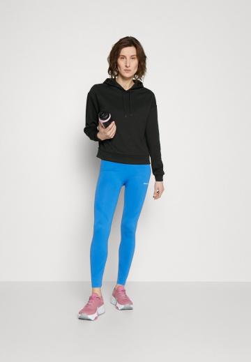 Спортивная толстовка