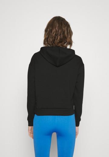 Спортивная толстовка