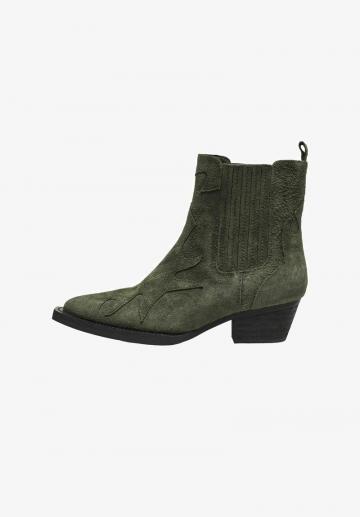 Ковбойские сапоги