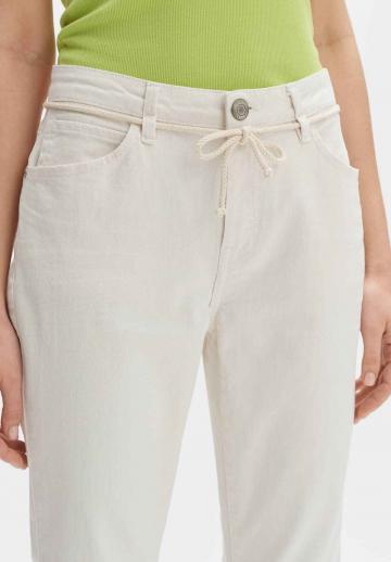 Короткие джинсы