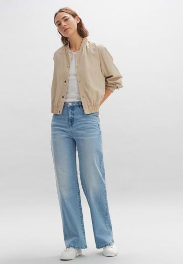 Прямые джинсы