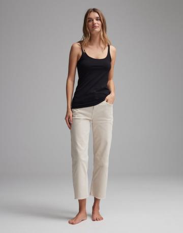 Топ на бретельках