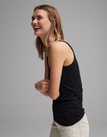 Топ на бретельках